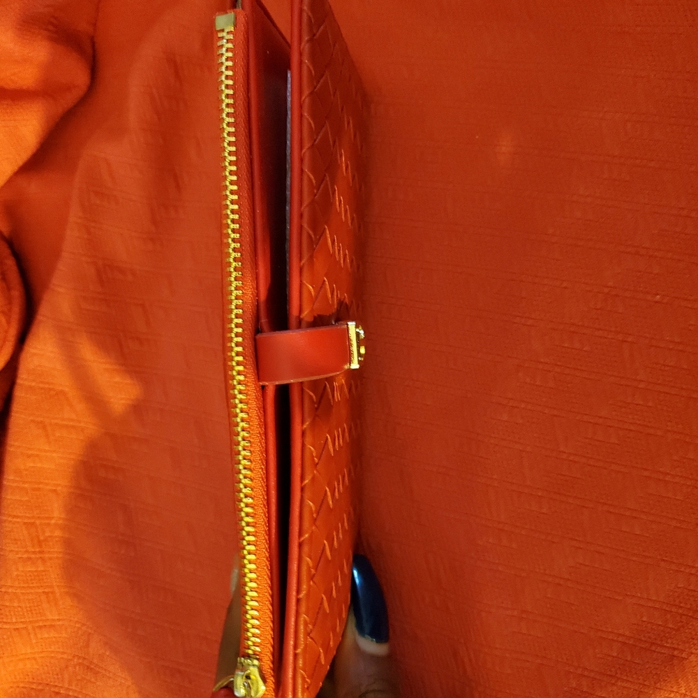 Red Wallet
